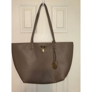 BCBG Paris‎ large Tote Bag Purse Handbag Faux Leather Padlock Charm Taupe